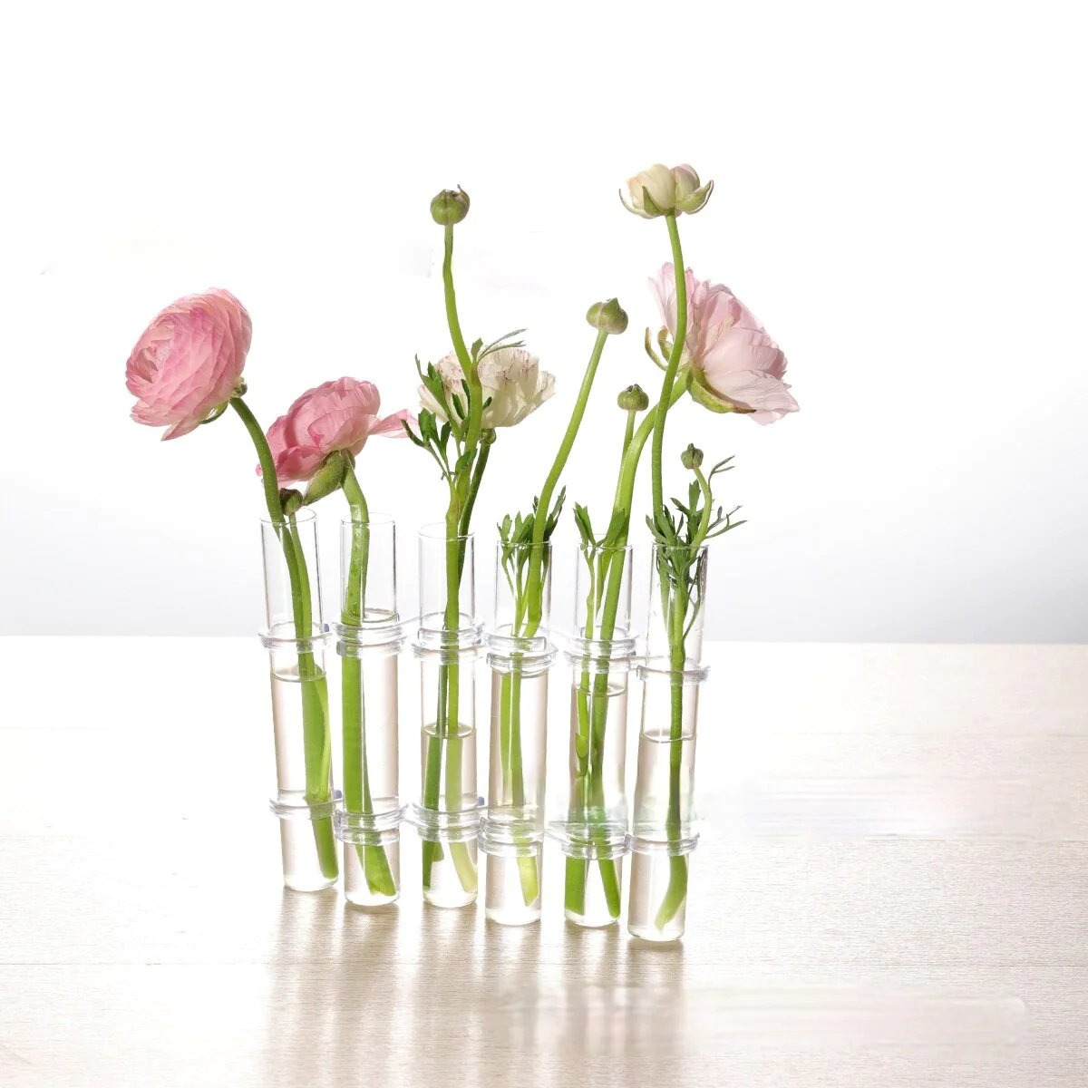Blumenvase mit Scharnieren