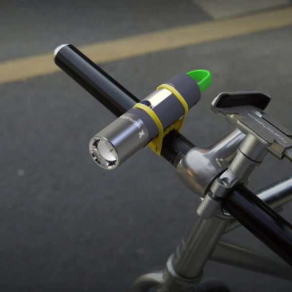 Lampe de poche DEL zoomable