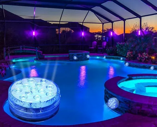Wasserdichte LED-Leuchte mit Magnet-Saugfunktion und Fernbedienung
