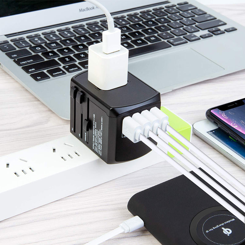 Cumuul Universal Travel Adapter