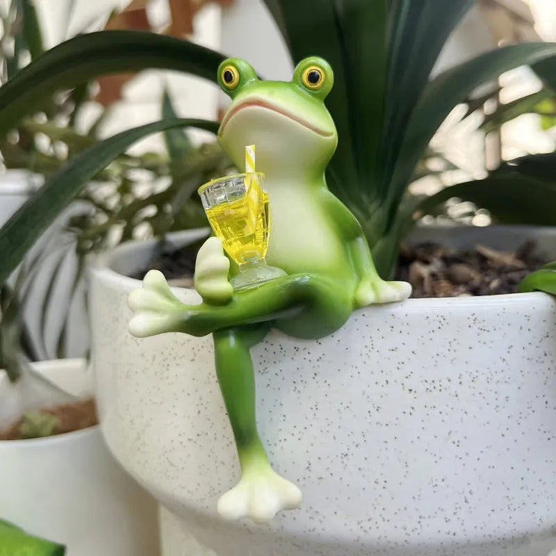 SheremArt Tipsy Frog