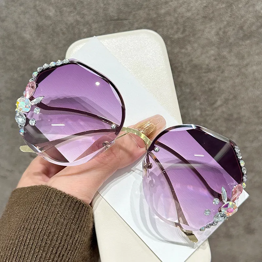 Vueeze LuxeGlow Sunglasses